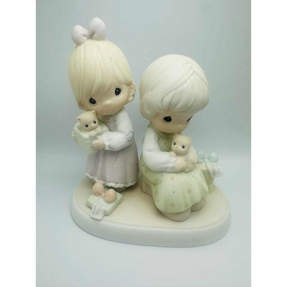 Precious Moments 528633  "To A Very Special Sister" 1993